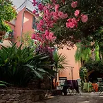 Sole Mio, T2 Avec Loggia Et Petit Apercu Apartment
